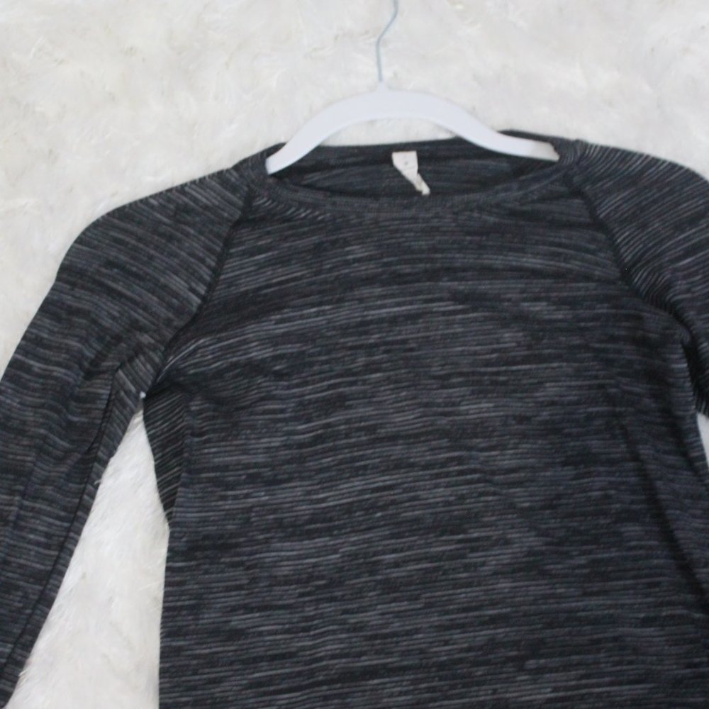 Lululemon Grey Sport Shirt